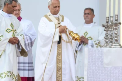 Papa León XIV acepta renuncia de obispo peruano acusado de abusos