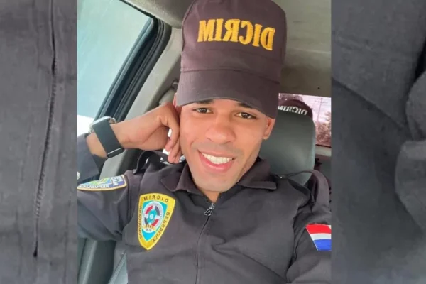 Fallece policía acusado de matar a su pareja en la provincia Duarte
