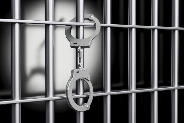 Condenan hombre a cinco años de prisión por agredir sexualmente a una menor en Barahona