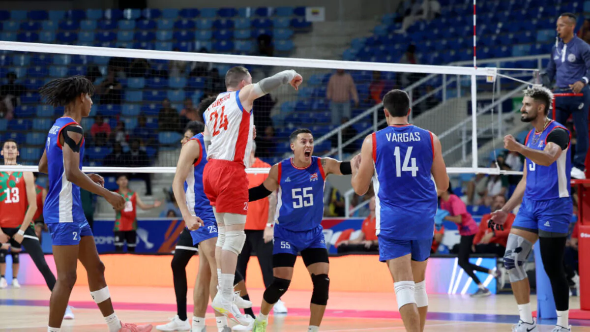 Puerto Rico supera a México y avanza a la final del voleibol masculino