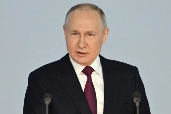 Putin acusa a Occidente de recurrir a «métodos terroristas» al no poder derrotar a Rusia