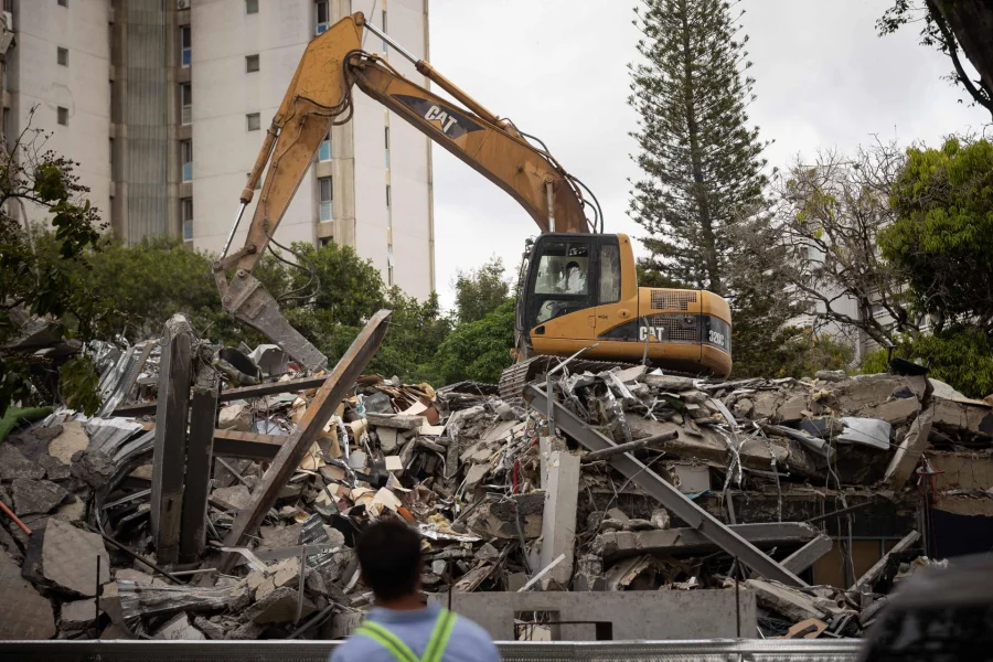 Suben a 3,899 los muertos tras el doble terremoto en Venezuela