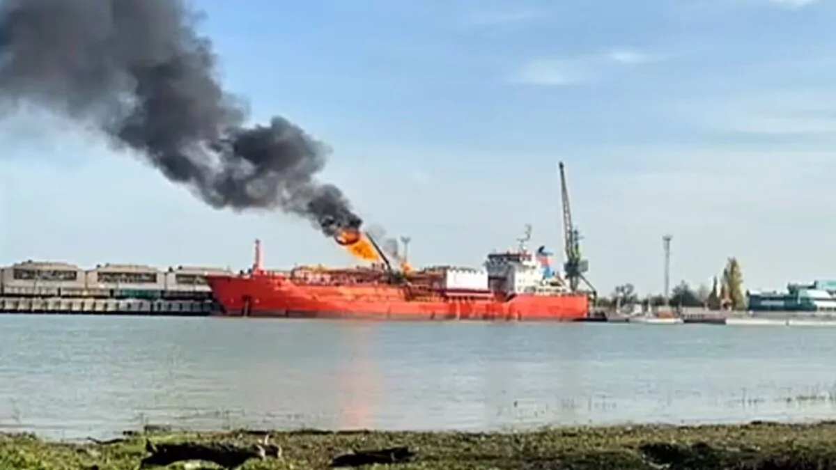 Tres marinos mueren en ataque ruso a barco en Odesa