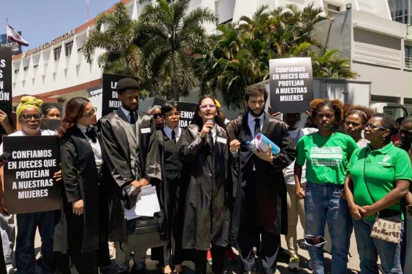 Accionantes ante el TC afirman tres causales son compatibles con la Constitución; reiteran protege derechos de niñas y mujeres