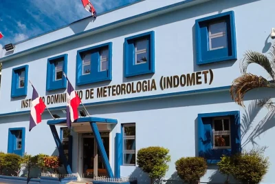 INDOMET prevé aguaceros aislados esta tarde por acercamiento de onda tropical