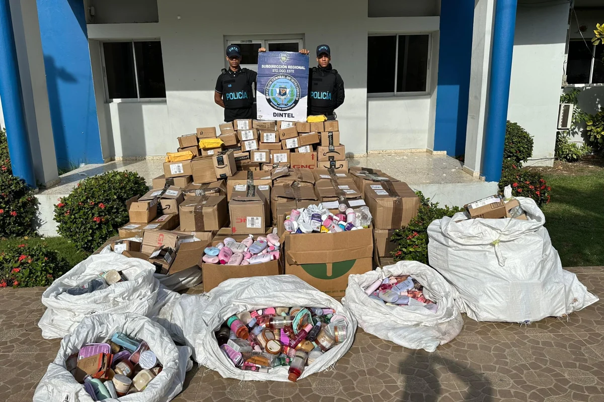 Policía desmantela presunta red que utilizaba un courier para tráfico fraudulento de especies en SDE