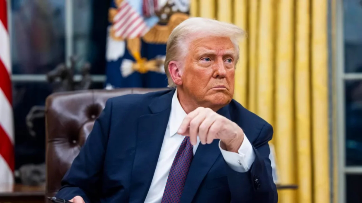 Trump dice que declarará el estrecho de Ormuz «territorio de EEUU» tras «derrotar a Irán»