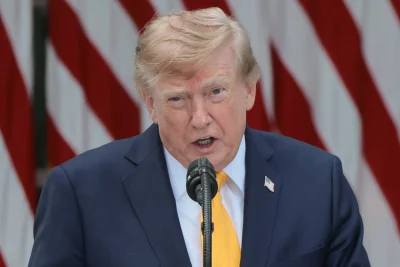 Trump anuncia control mayoritario de EE. UU. sobre petróleo venezolano