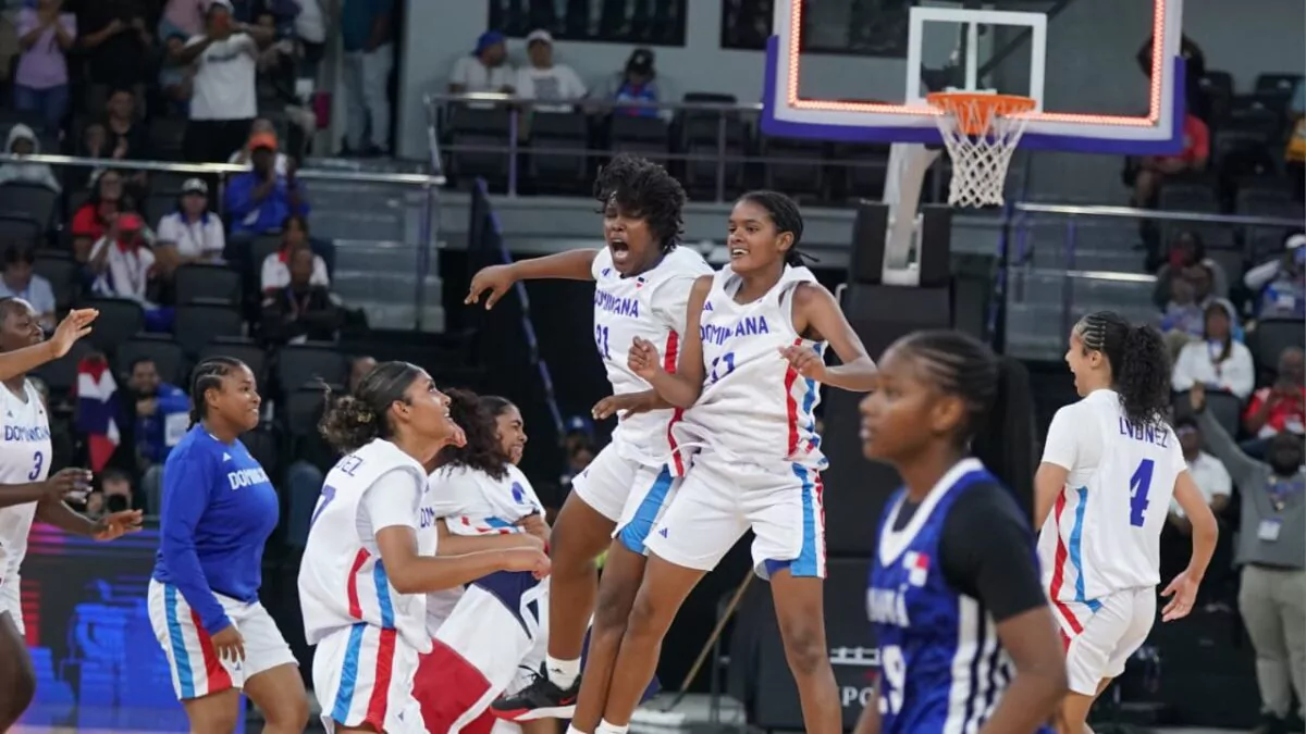RD gana la medalla de bronce en baloncesto femenino