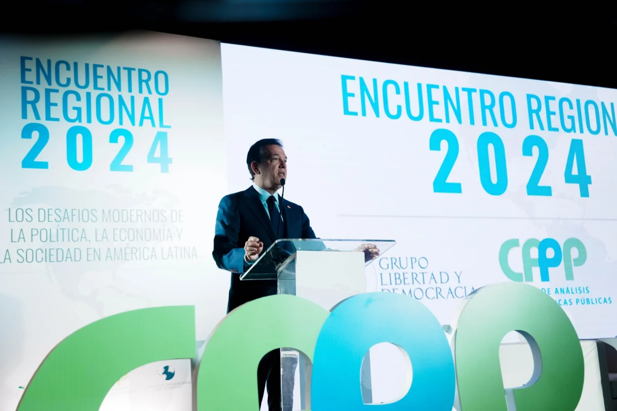 Ito Bisonó llega a Cancillería con un poderoso capital de relaciones internacionales