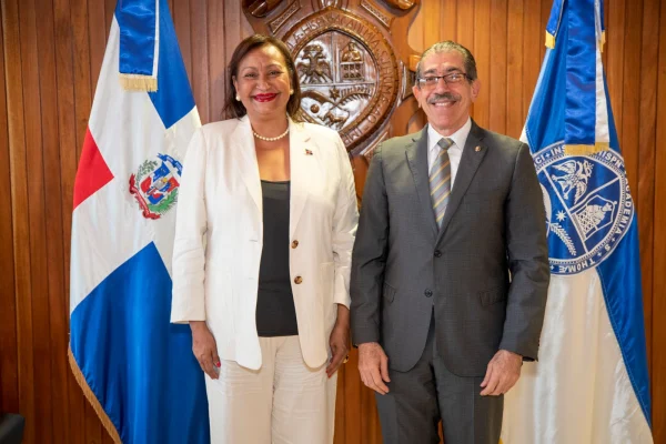 UASD y Consulado Dominicano en Marsella exploran iniciativas de formación académica para la diáspora