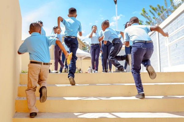 Educación llama a padres, madres y tutores a consultar sus datos para recibir el Bono a Mil