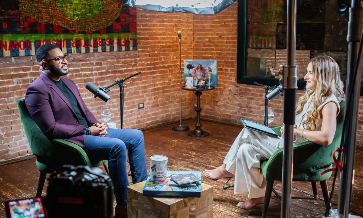 «Se puede vivir de contar las buenas historias»: Vladimir Jáquez, «Lord Jáquez», habla de su fórmula en «Cinco Palabras»