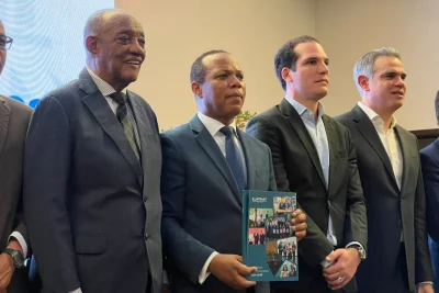 Milton Morrison presenta las Memorias Institucionales del INTRANT 2024-2026