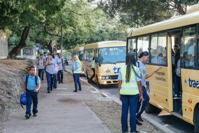 TRAE fortalece distribución de autobuses en todo el país para garantizar transporte escolar de cara al inicio del año lectivo 2026-2027