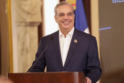 Abinader viaja a Colombia para participar en la toma de posesión de Abelardo de la Espriella