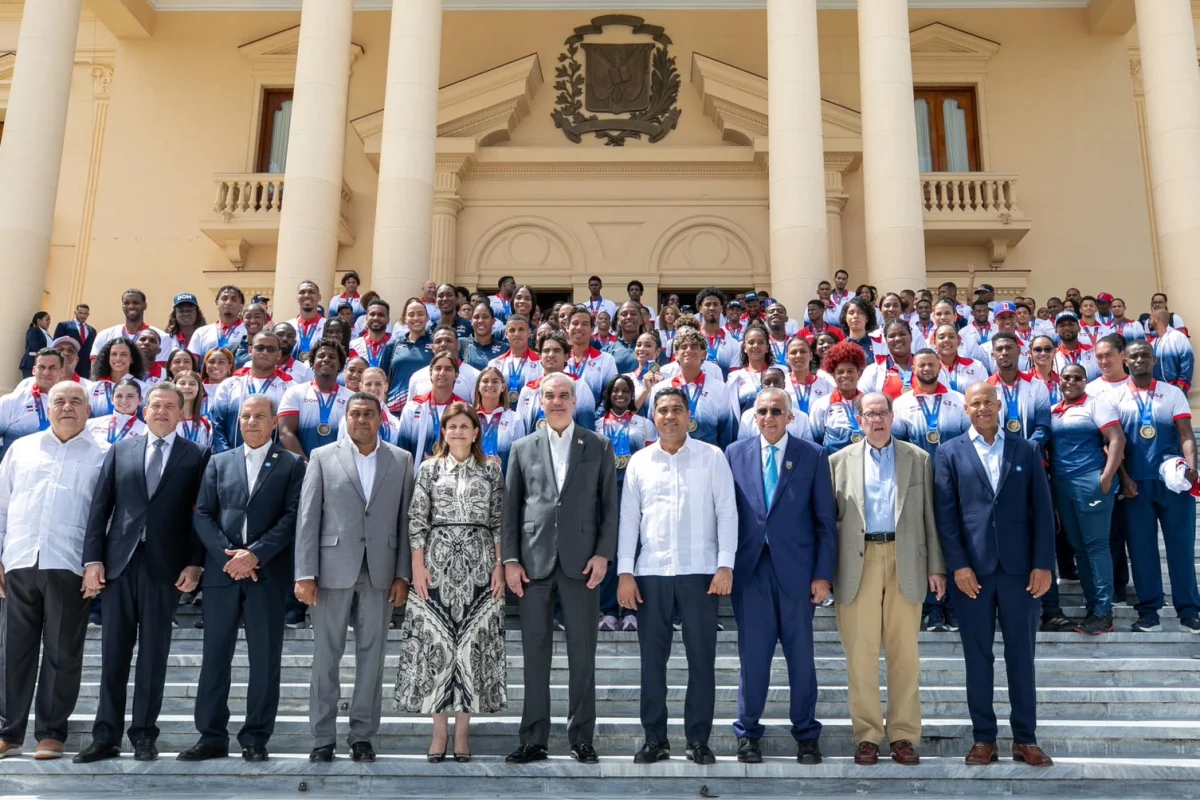 Abinader anuncia RD$77.5 millones para premiar a medallistas de los Centroamericanos