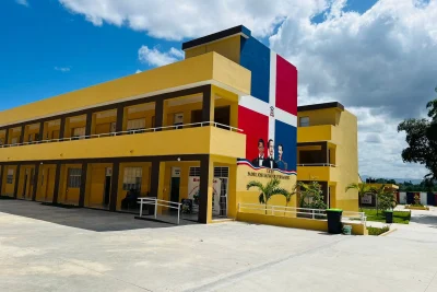 El Gobierno sobrepasa las 1,200 aulas nuevas incorporadas para el inicio del nuevo año escolar 2026-2027