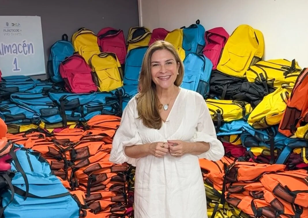 Alcaldía invita a cambiar botellas plásticas por útiles escolares este sábado 29 de agosto