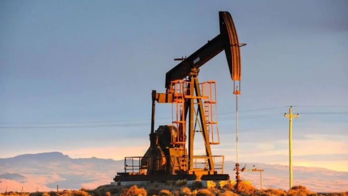 El petróleo de Texas abre con una subida del 2.71 % impulsado por tensión en Oriente Medio
