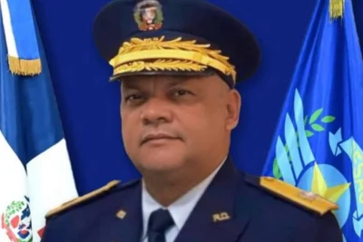 Presidente Abinader nombra nuevos comandantes del Ejército y de la Fuerza Aérea