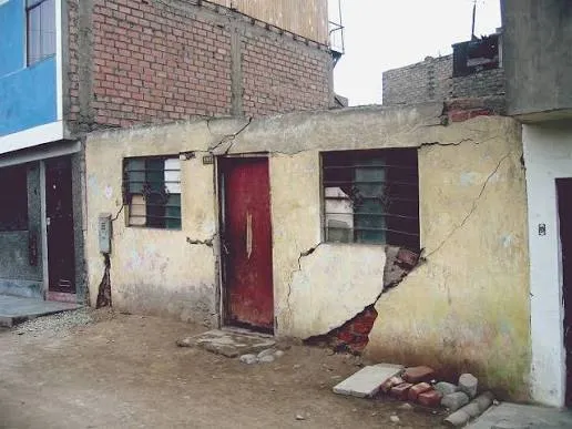 Sismo deja 122 viviendas dañadas y tres personas lesionadas en el sur de Perú