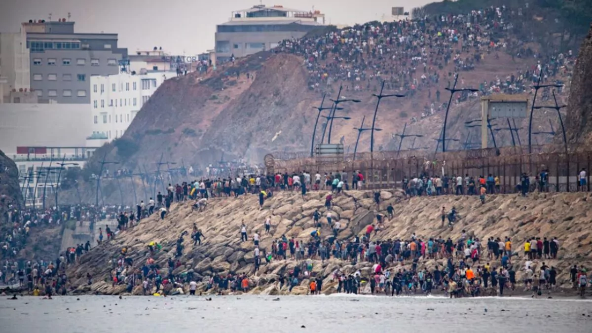 Marruecos procesa a 25 personas por organizar cruces clandestinos a Ceuta