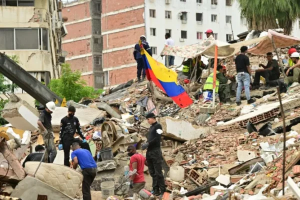 Venezuela invita a expertos de Egipto a sumarse a su reconstrucción tras los terremotos