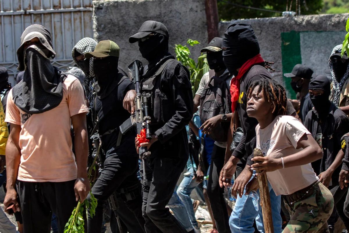 La ONU renueva seis meses el mandato de la fuerza contra las pandillas en Haití