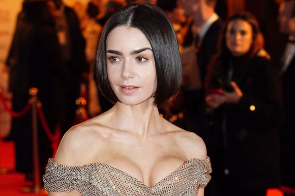 Lily Collins: “Au revoir, Emily Cooper”