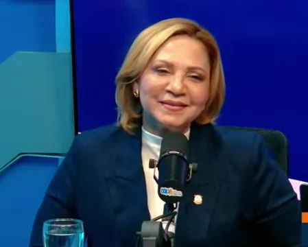 “Sé cómo se transforma una ciudad”, Soraya Suárez no descarta aspirar por la alcaldía de Santiago