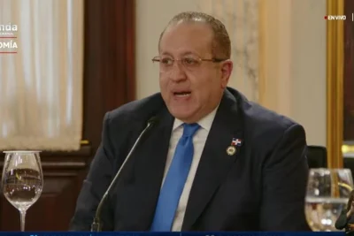 RD recibe más de US$1,000 millones mensuales en remesas