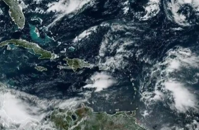 Indomet pronostica aguaceros, tormentas eléctricas y ráfagas de viento por vaguada