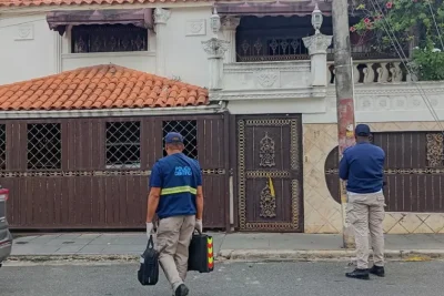 Policía recupera 33,690 dólares y 195,500 pesos tras asalto a la casa de Julián Oro Duro