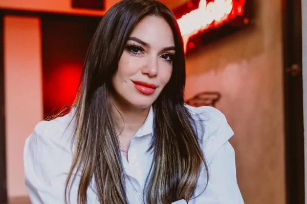 La Fábrica Radio anuncia salida de Hony Estrella de su equipo