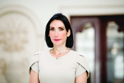 Primera dama Raquel Arbaje celebra hoy sus 56 años de edad