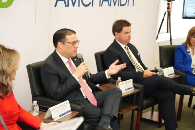 Yayo Sanz Lovatón destaca ante la OEA en Washington el potencial de la IA para las mipymes