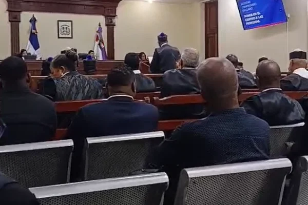 Wilson Camacho inicia presentación de acusación contra imputados del caso Calamar