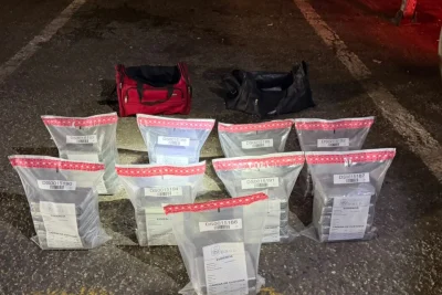 DNCD incauta 42 paquetes de presunta cocaína en Puerto Caucedo; arrestan a un empleado