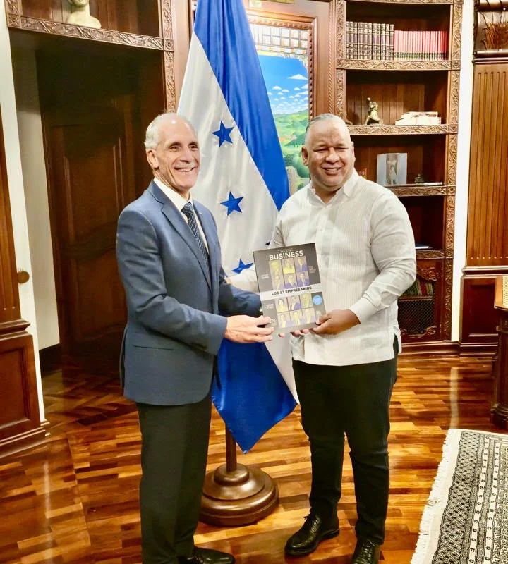 GALA Media Group presenta al presidente de Honduras su plan de expansión internacional