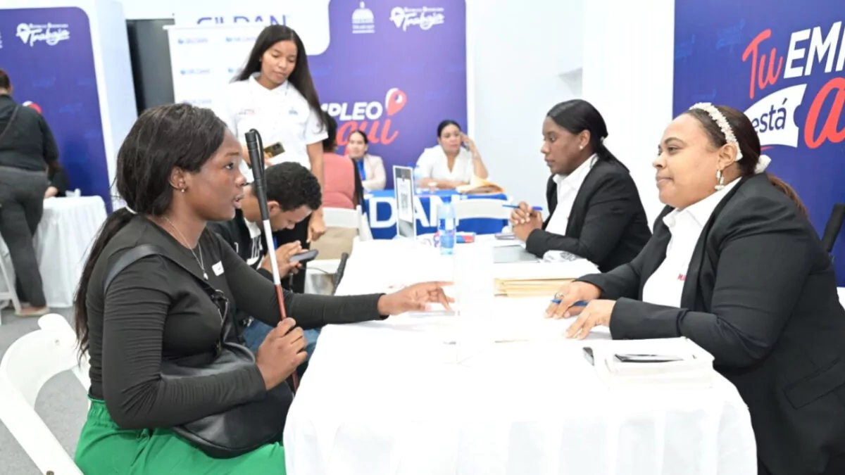 Gobierno destaca aumento del empleo formal entre mujeres y jóvenes
