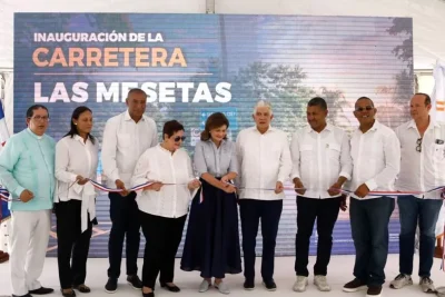 Gobierno inaugura carretera Las Mesetas tras años de espera en El Seibo