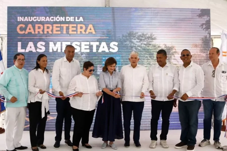 Gobierno inaugura carretera Las Mesetas tras años de espera en El Seibo
