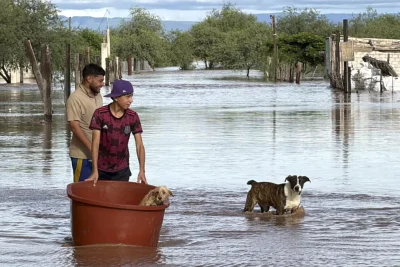 Tormenta tropical Polo causa inundaciones y cientos de damnificadas en noroeste de México