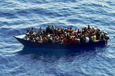 Detienen a tres personas en un viaje migratorio en aguas de Puerto Rico