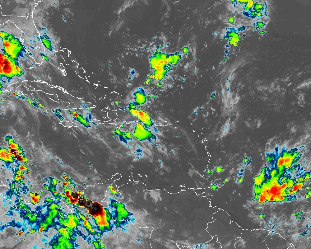 Indomet alerta sobre aguaceros y tormentas eléctricas para este sábado