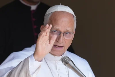 Papa León XIV es operado con éxito para extirparle un nódulo pulmonar