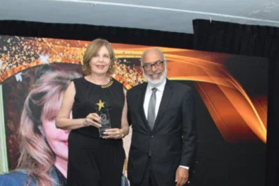 Muere la periodista Cosette Bonnelly, esposa de Persio Maldonado