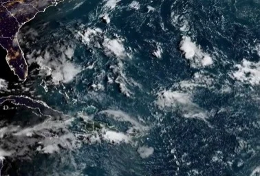 Indomet prevé aguaceros, tormentas eléctricas y ráfagas de viento en varias provincias esta tarde