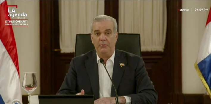 Abinader afirma que las Fuerzas Armadas están mejor preparadas para defender el territorio nacional